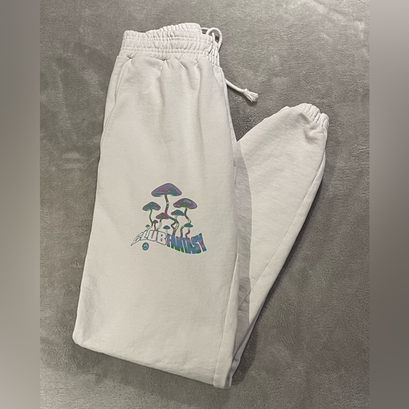 UO White Club Fantasy Wavy Sweatpants - Picture 1 of 4